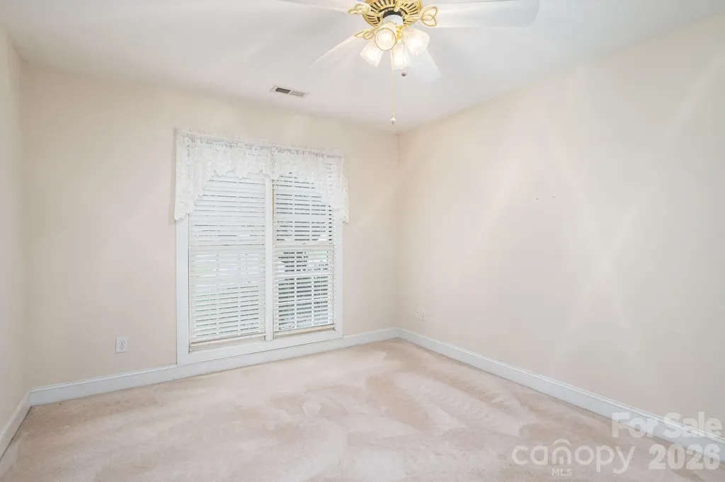 112 Mooreland Drive NE Conover NC 28613
