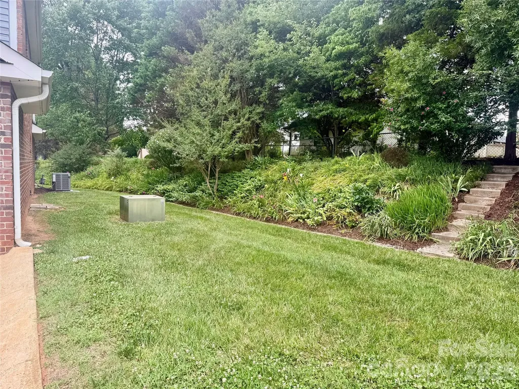 112 Mooreland Drive NE Conover NC 28613