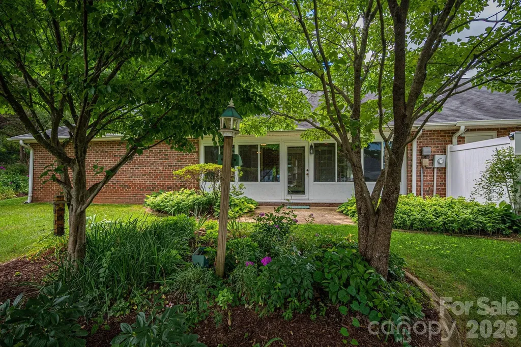 112 Mooreland Drive NE Conover NC 28613