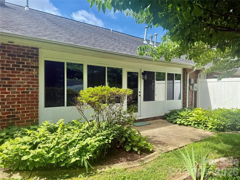 112 Mooreland Drive NE Conover NC 28613