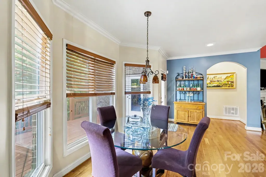 10130 Fairlea Drive Charlotte NC 28269