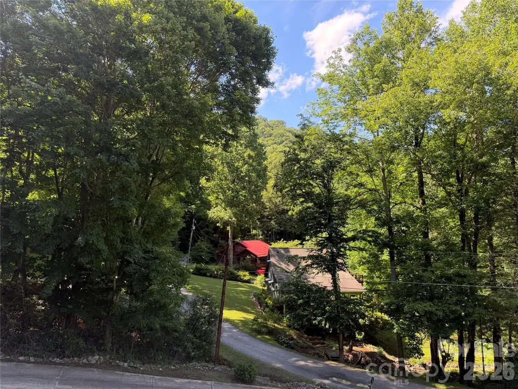 101 Friar Tuck Lane Maggie Valley NC 28751