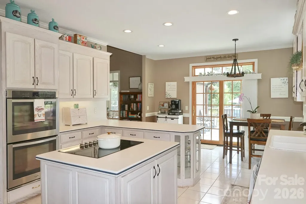 2726 Cedar Forest Road Ronda NC 28670