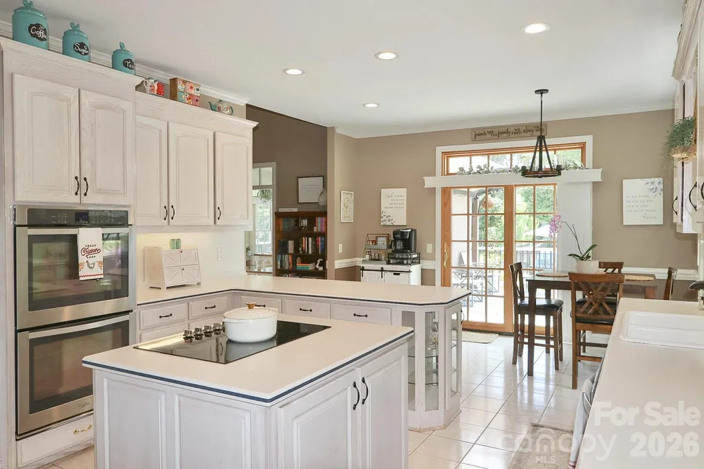 2726 Cedar Forest Road Ronda NC 28670