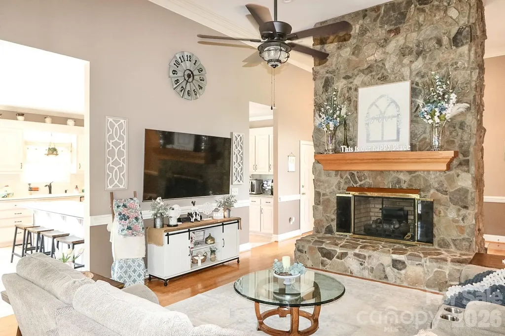 2726 Cedar Forest Road Ronda NC 28670