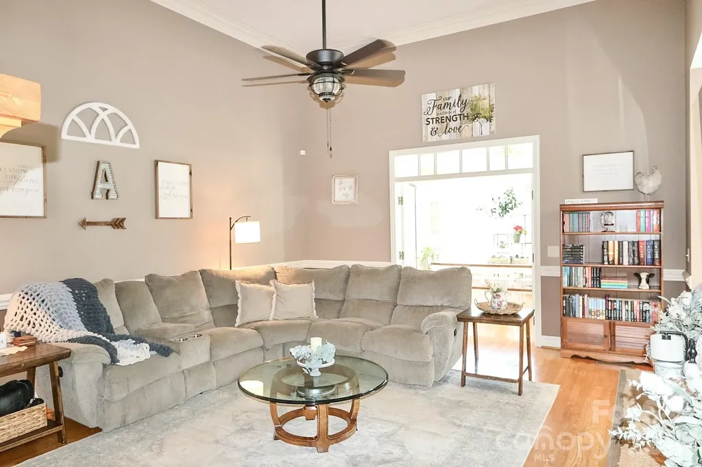 2726 Cedar Forest Road Ronda NC 28670