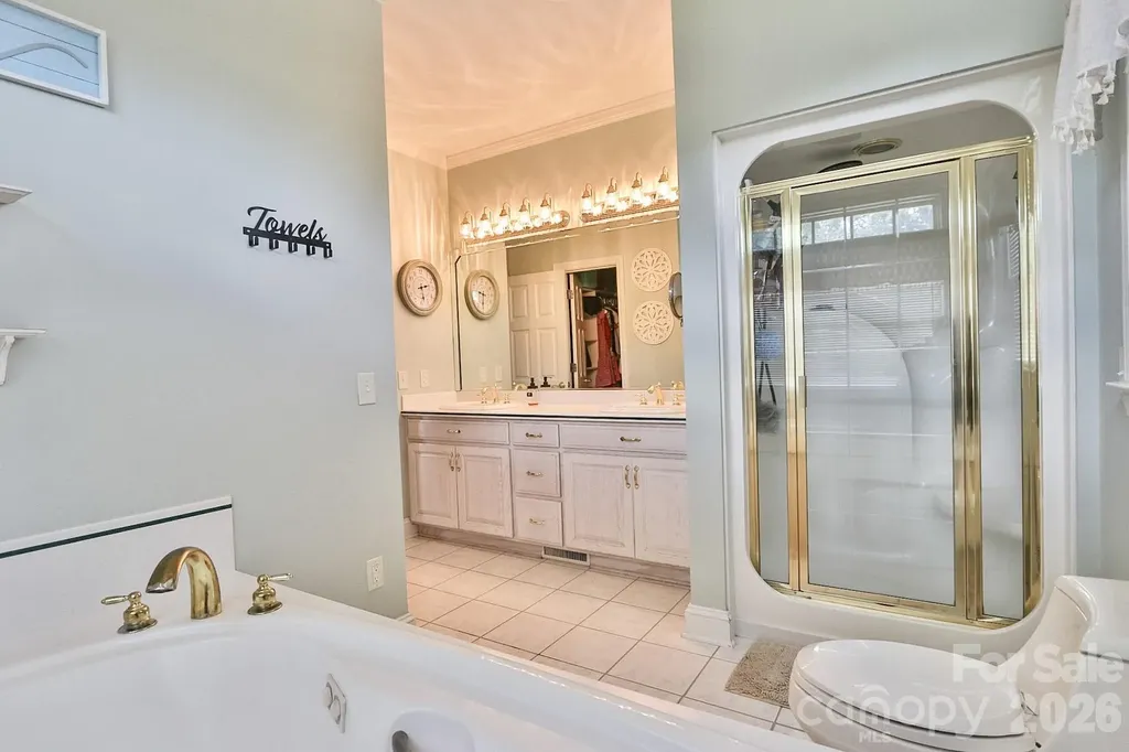 2726 Cedar Forest Road Ronda NC 28670