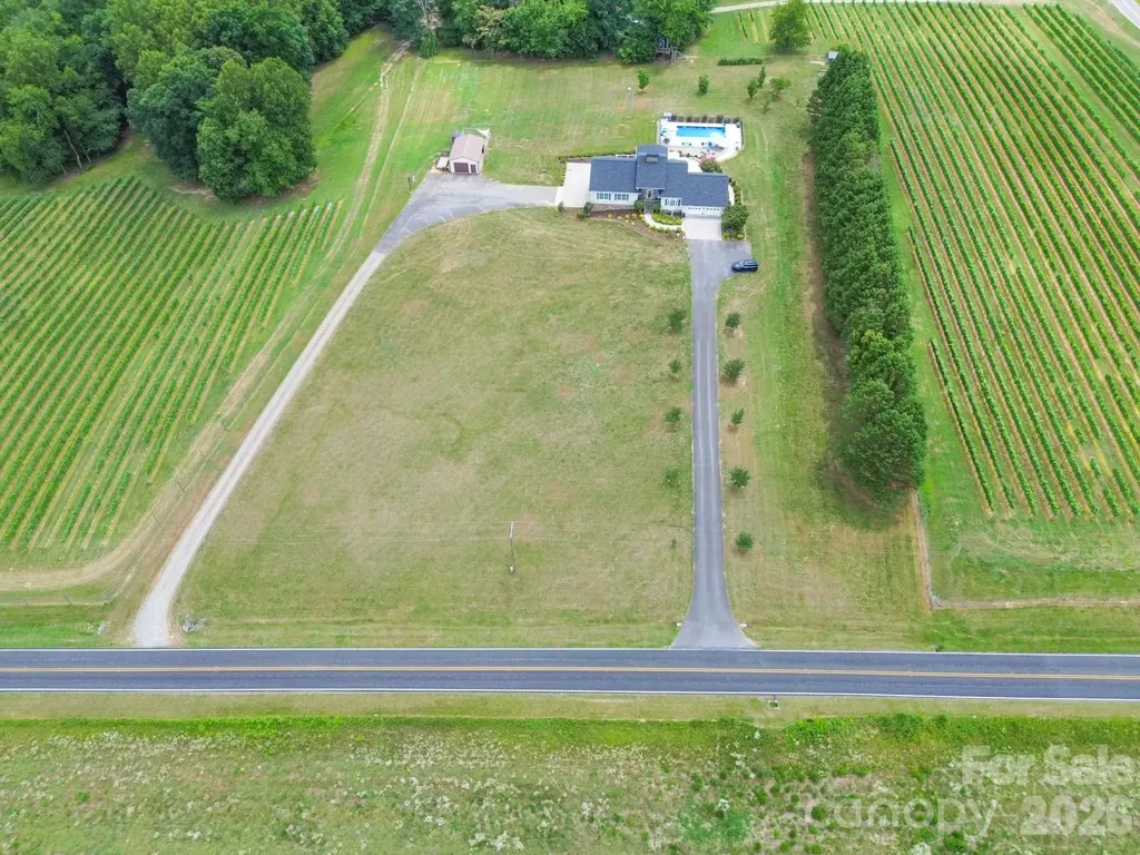 2726 Cedar Forest Road Ronda NC 28670