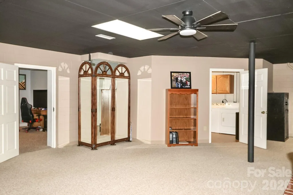 2726 Cedar Forest Road Ronda NC 28670
