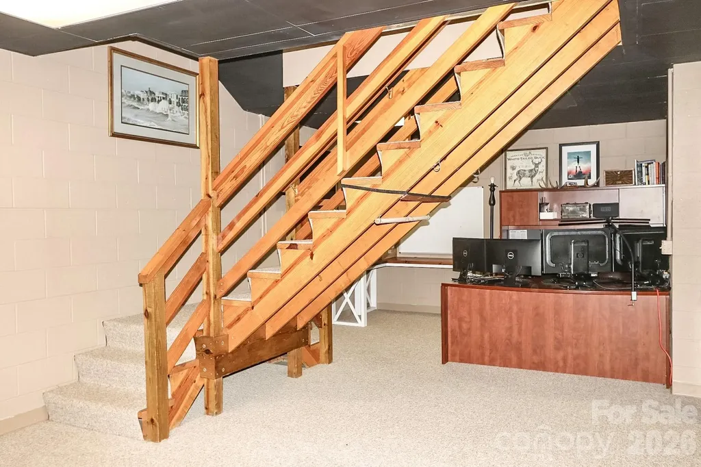 2726 Cedar Forest Road Ronda NC 28670