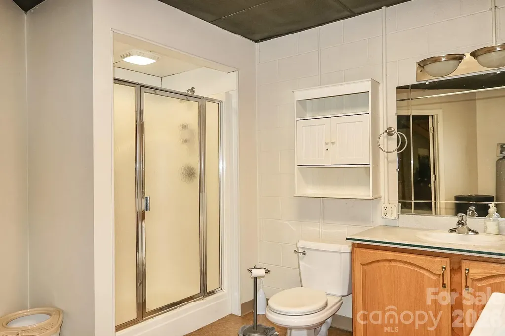 2726 Cedar Forest Road Ronda NC 28670