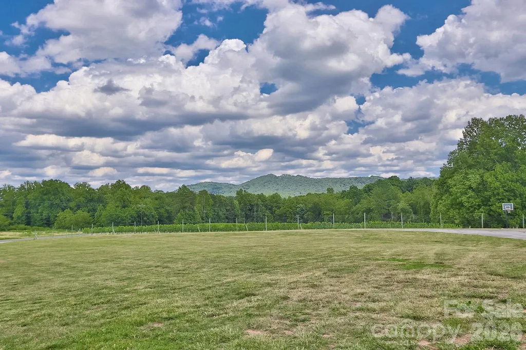 2726 Cedar Forest Road Ronda NC 28670