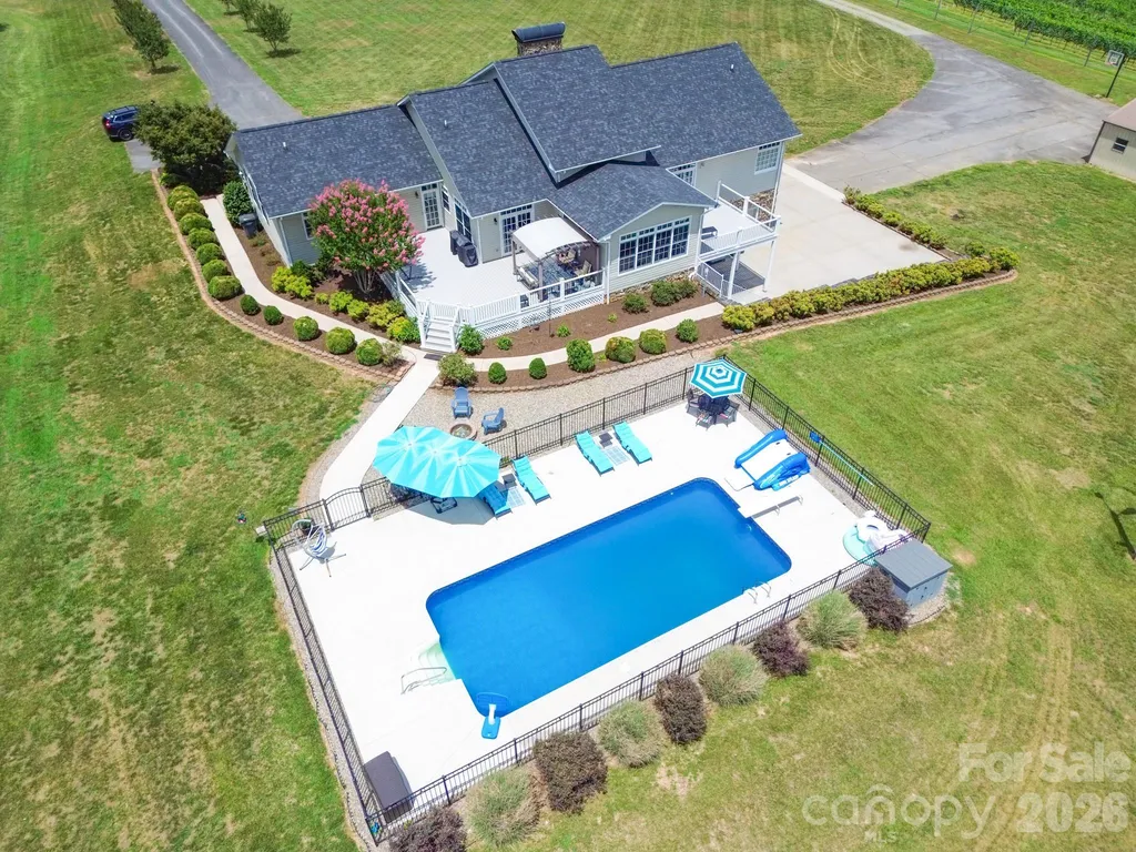 2726 Cedar Forest Road Ronda NC 28670