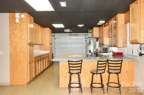 2726 Cedar Forest Road Ronda NC 28670