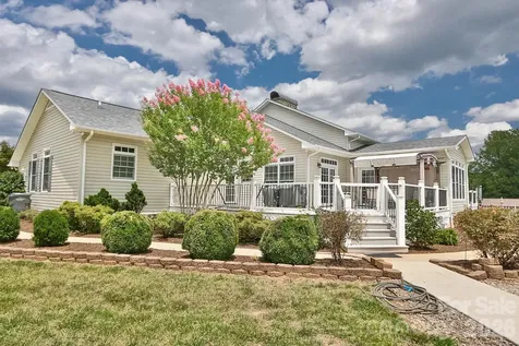 2726 Cedar Forest Road Ronda NC 28670