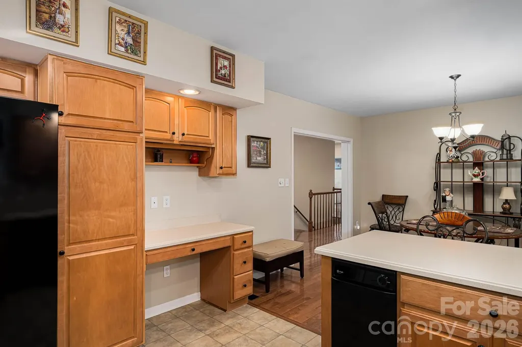 1697 Windswept Ridge Marshall NC 28753