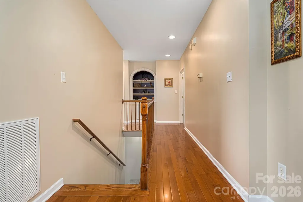 1697 Windswept Ridge Marshall NC 28753