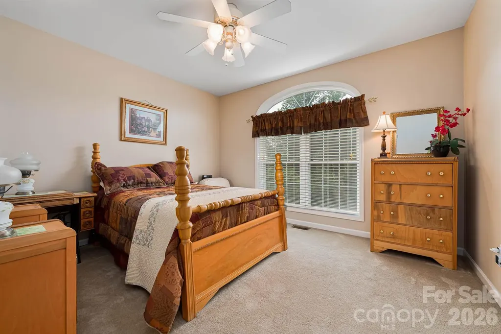 1697 Windswept Ridge Marshall NC 28753