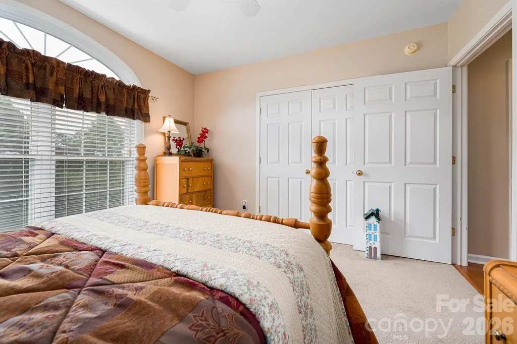 1697 Windswept Ridge Marshall NC 28753