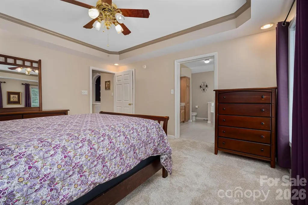 1697 Windswept Ridge Marshall NC 28753
