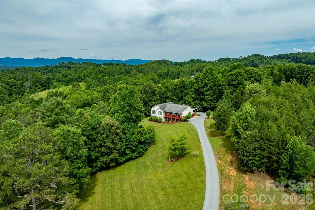 1697 Windswept Ridge Marshall NC 28753