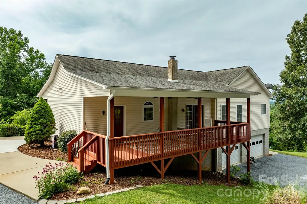 1697 Windswept Ridge Marshall NC 28753