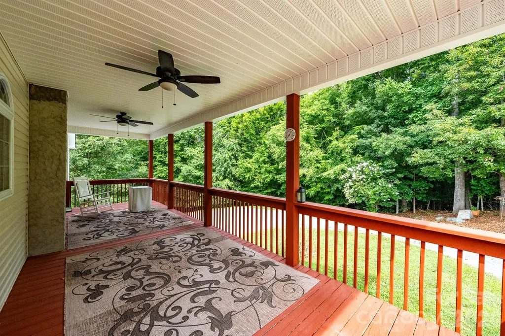 1697 Windswept Ridge Marshall NC 28753