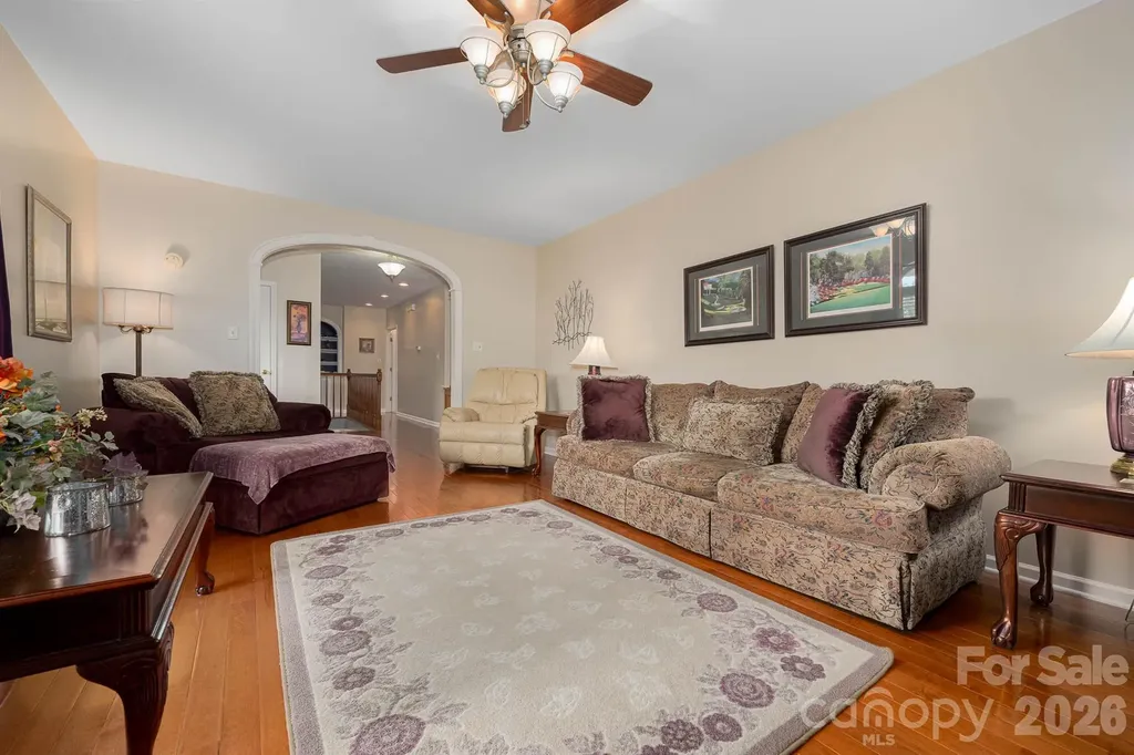 1697 Windswept Ridge Marshall NC 28753