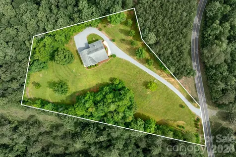 1697 Windswept Ridge Marshall NC 28753