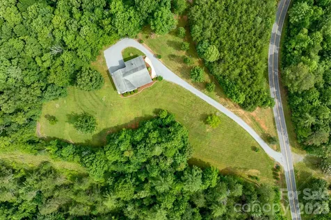1697 Windswept Ridge Marshall NC 28753