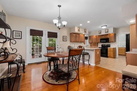 1697 Windswept Ridge Marshall NC 28753