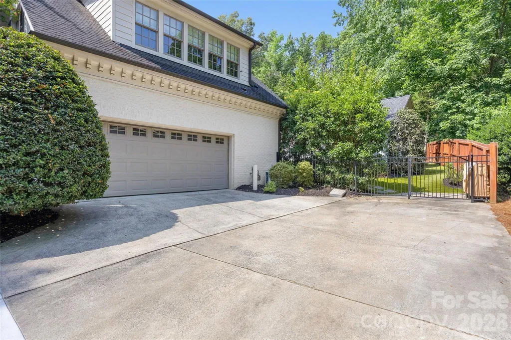 3221 Lazy Branch Road Charlotte NC 28270