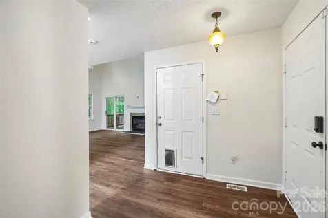 124 Karla Circle Hendersonville NC 28739