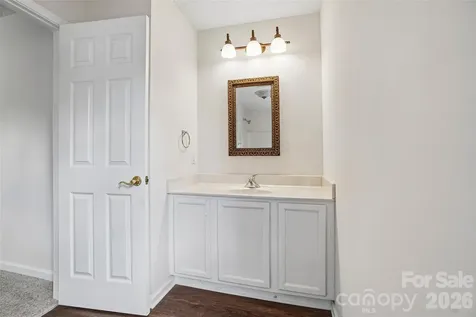 124 Karla Circle Hendersonville NC 28739