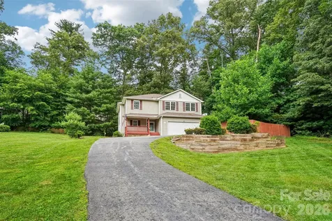 124 Karla Circle Hendersonville NC 28739