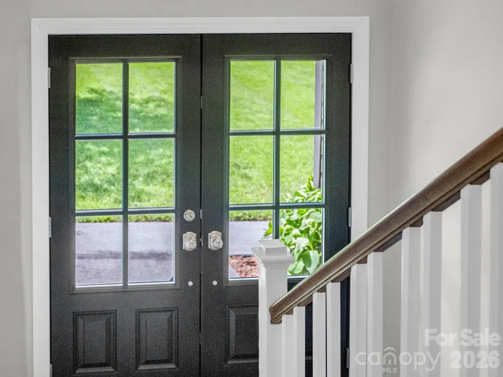 59 Underhill Road Hendersonville NC 28792