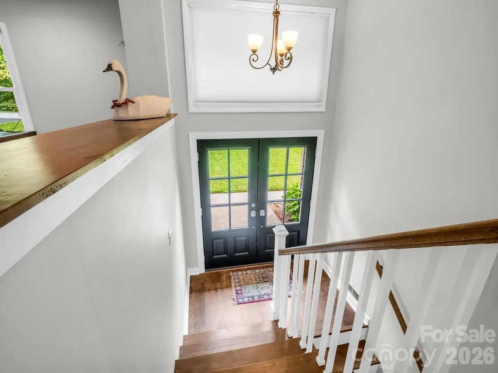 59 Underhill Road Hendersonville NC 28792