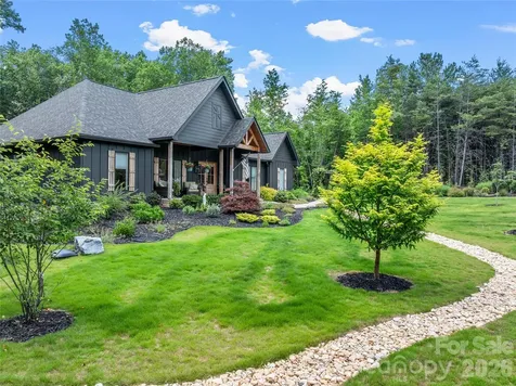 1844 Golf Course Road Columbus NC 28722