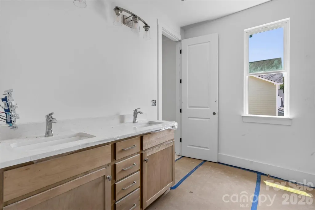 4919 Potter Road Matthews NC 28104