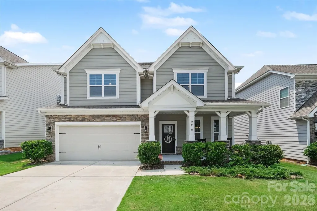 2010 Burton Point Court Waxhaw NC 28173