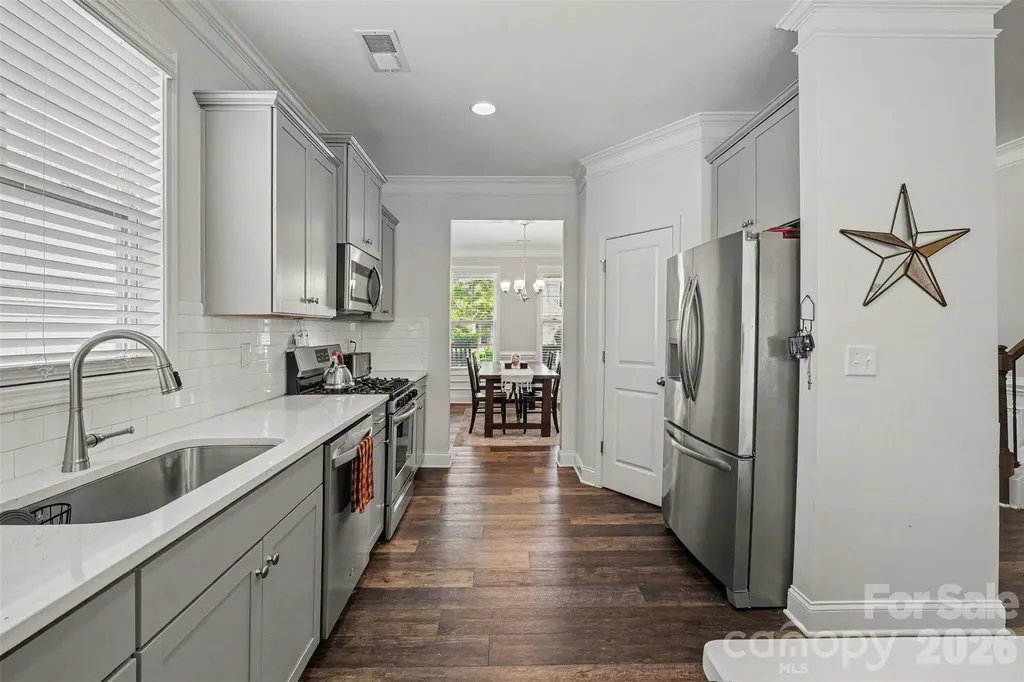 2010 Burton Point Court Waxhaw NC 28173