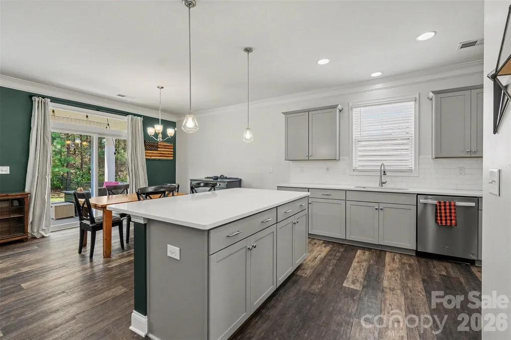 2010 Burton Point Court Waxhaw NC 28173