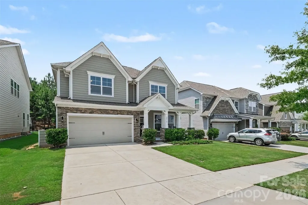 2010 Burton Point Court Waxhaw NC 28173