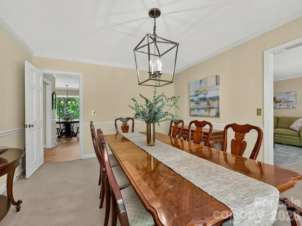 2542 Little Cove Road Charlotte NC 28270