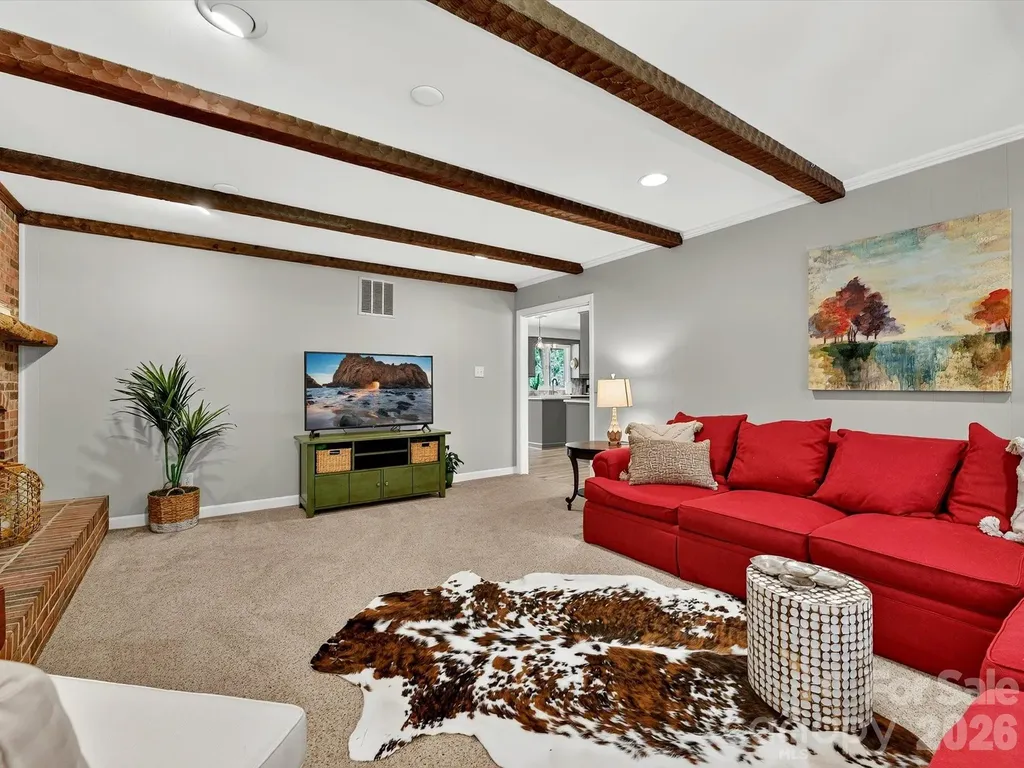 2542 Little Cove Road Charlotte NC 28270