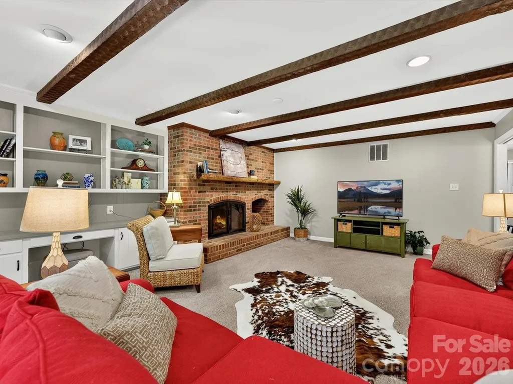 2542 Little Cove Road Charlotte NC 28270