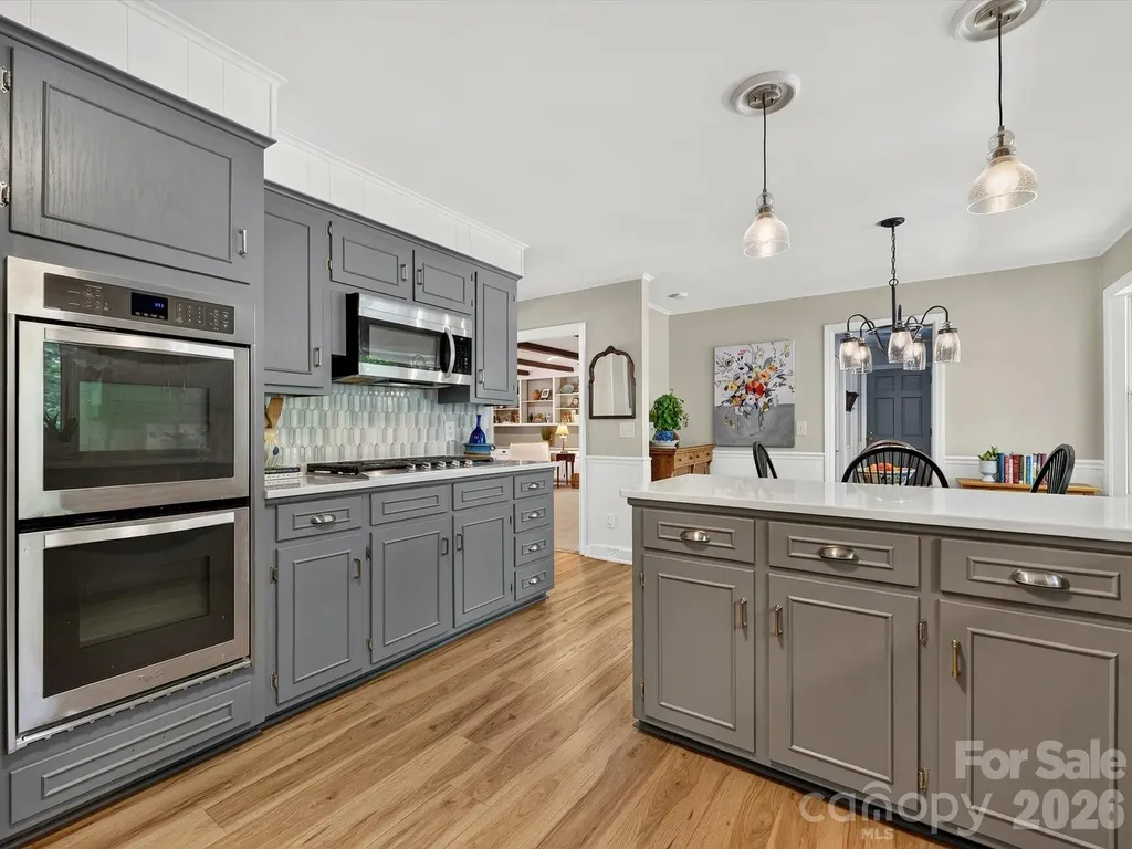2542 Little Cove Road Charlotte NC 28270