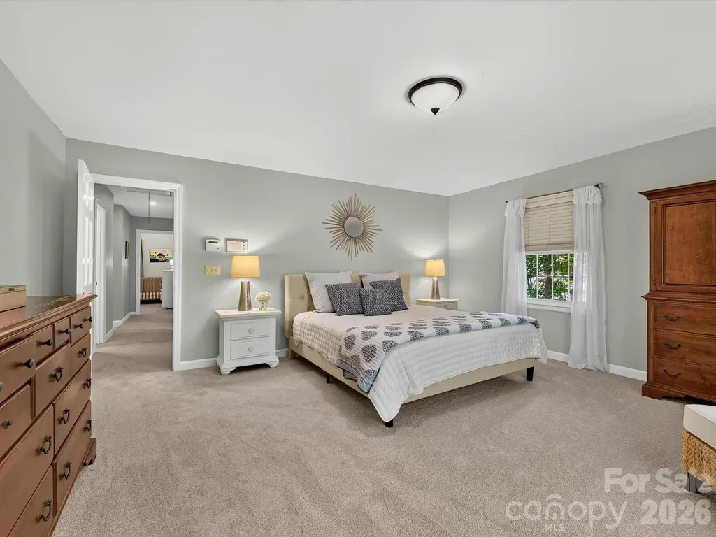 2542 Little Cove Road Charlotte NC 28270