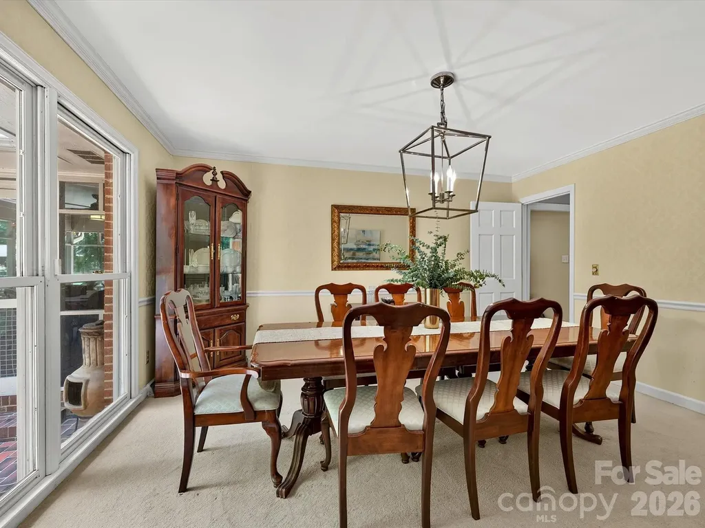 2542 Little Cove Road Charlotte NC 28270