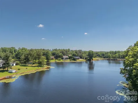 377 Kingswood Drive Forest City NC 28043